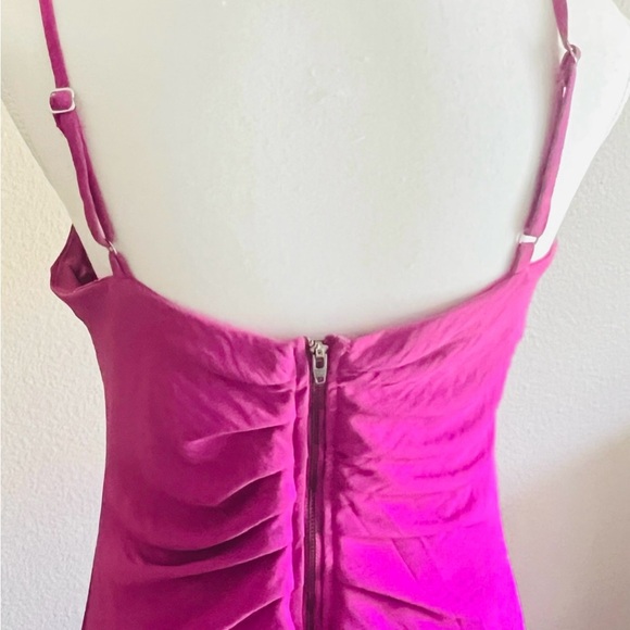 Bar111 fuchsia cocktail or day dress - Picture 7 of 8